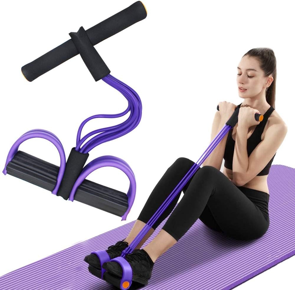 Exercițiu pentru abdomen cu banda elastică, pe saltea